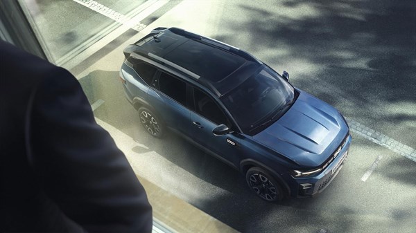 urban uses - hybrid - Dacia